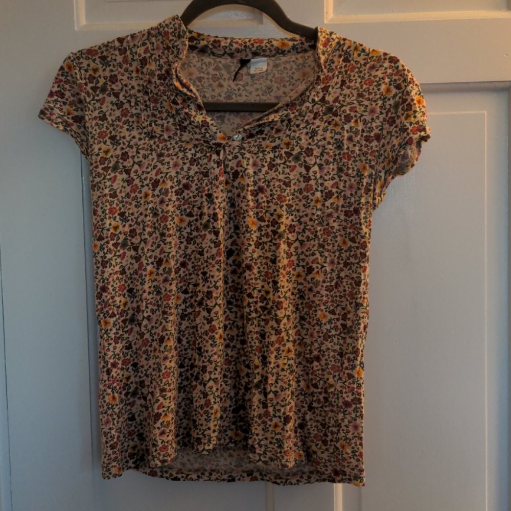 Flowery top
